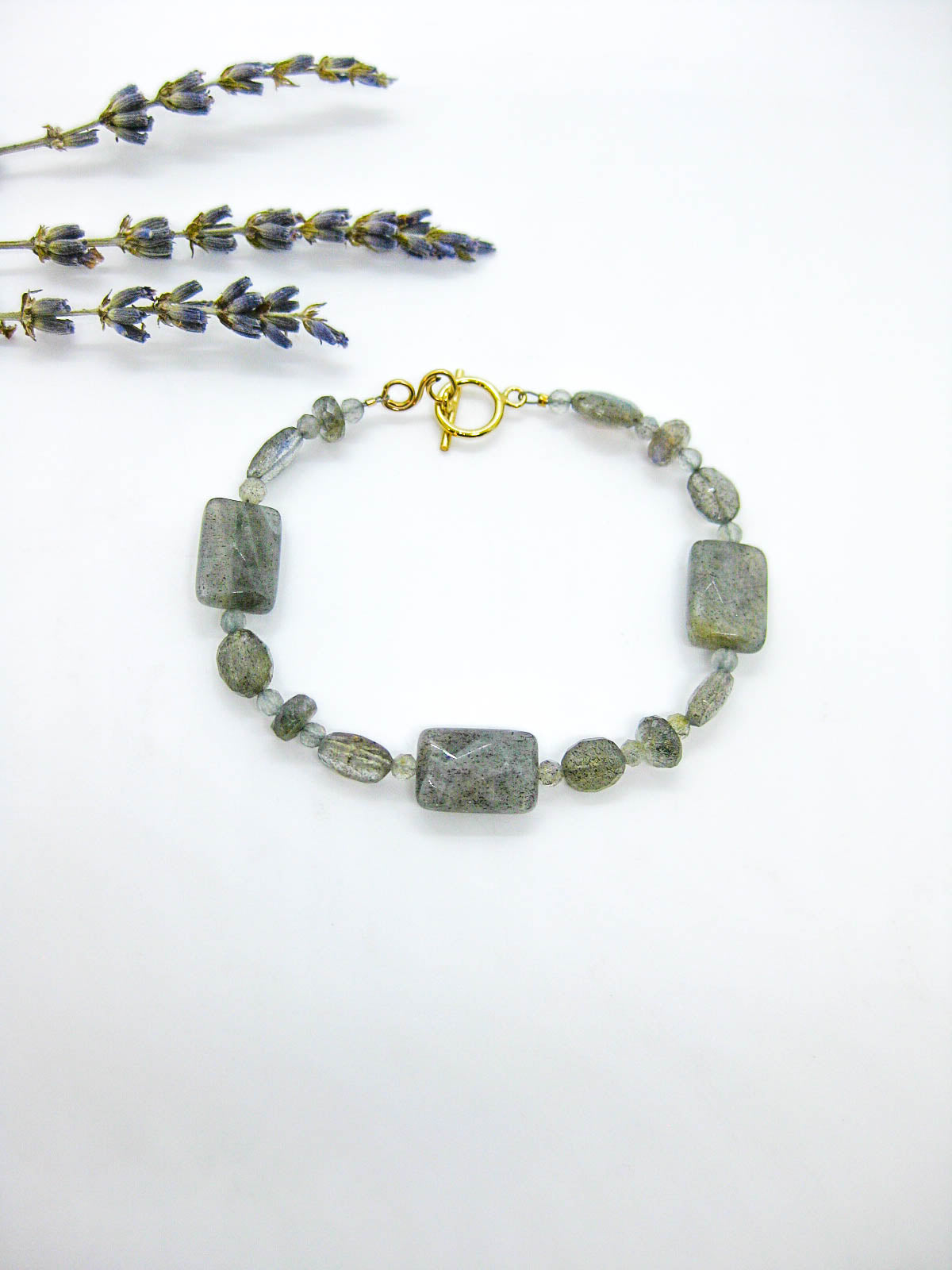 Calla II: Labradorite Bracelet - b351