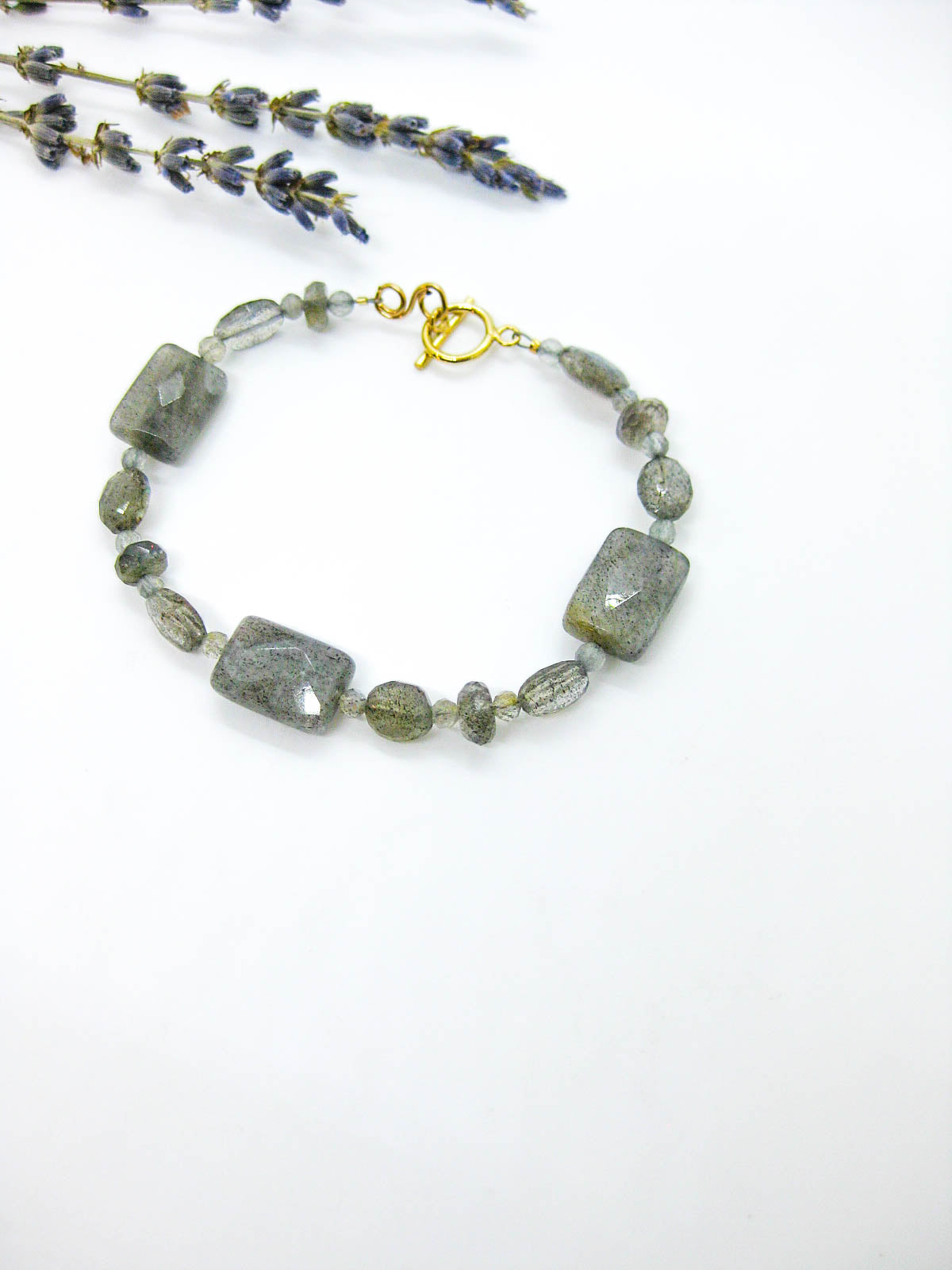 Calla II: Labradorite Bracelet - b351