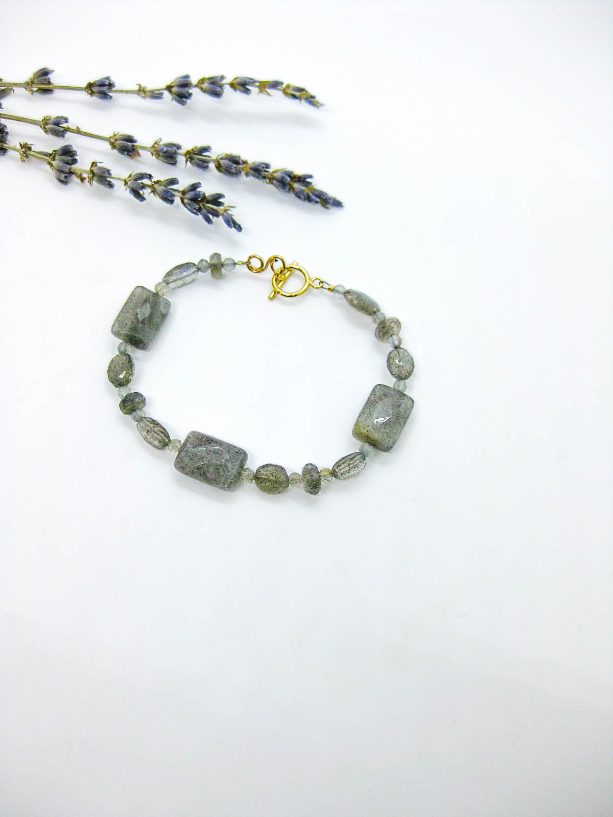 Calla II: Labradorite Bracelet - b351