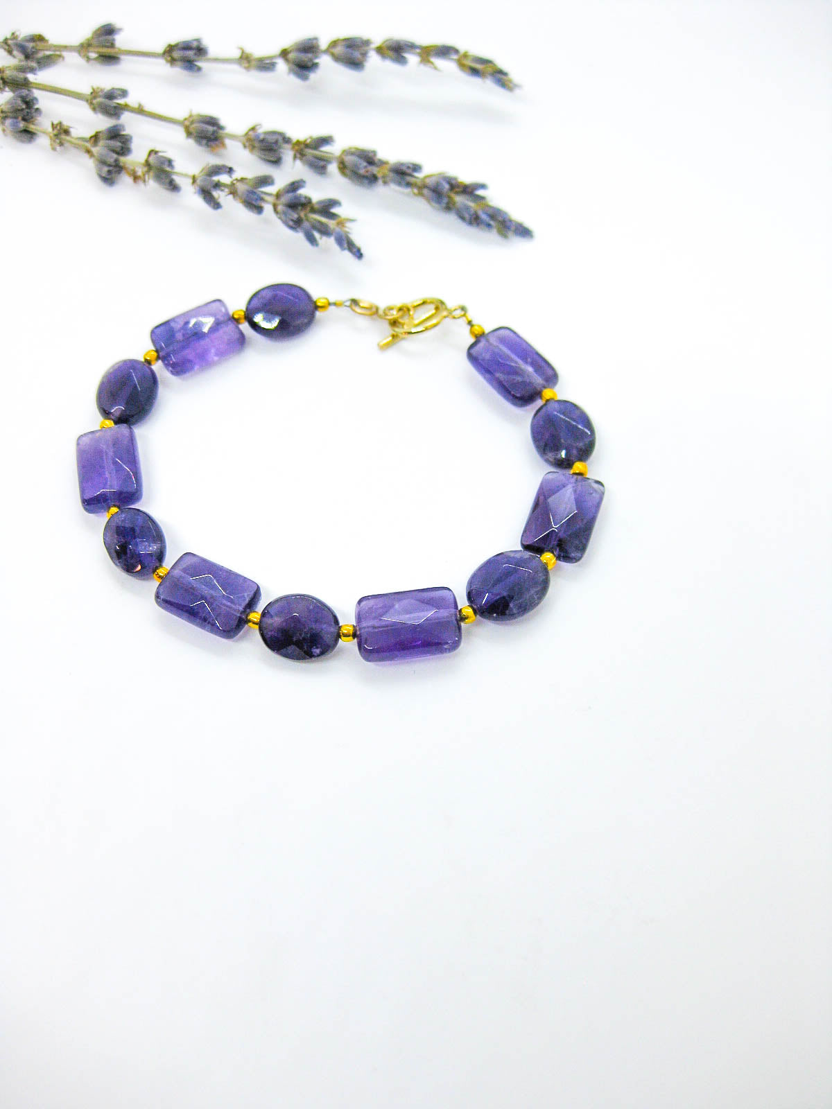 Calla II: Amethyst Bracelet - b352