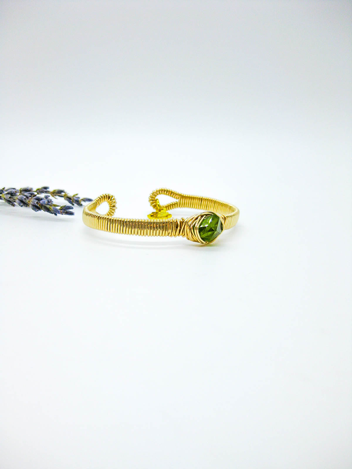 Calla: Peridot Wrapped Cuff - b367