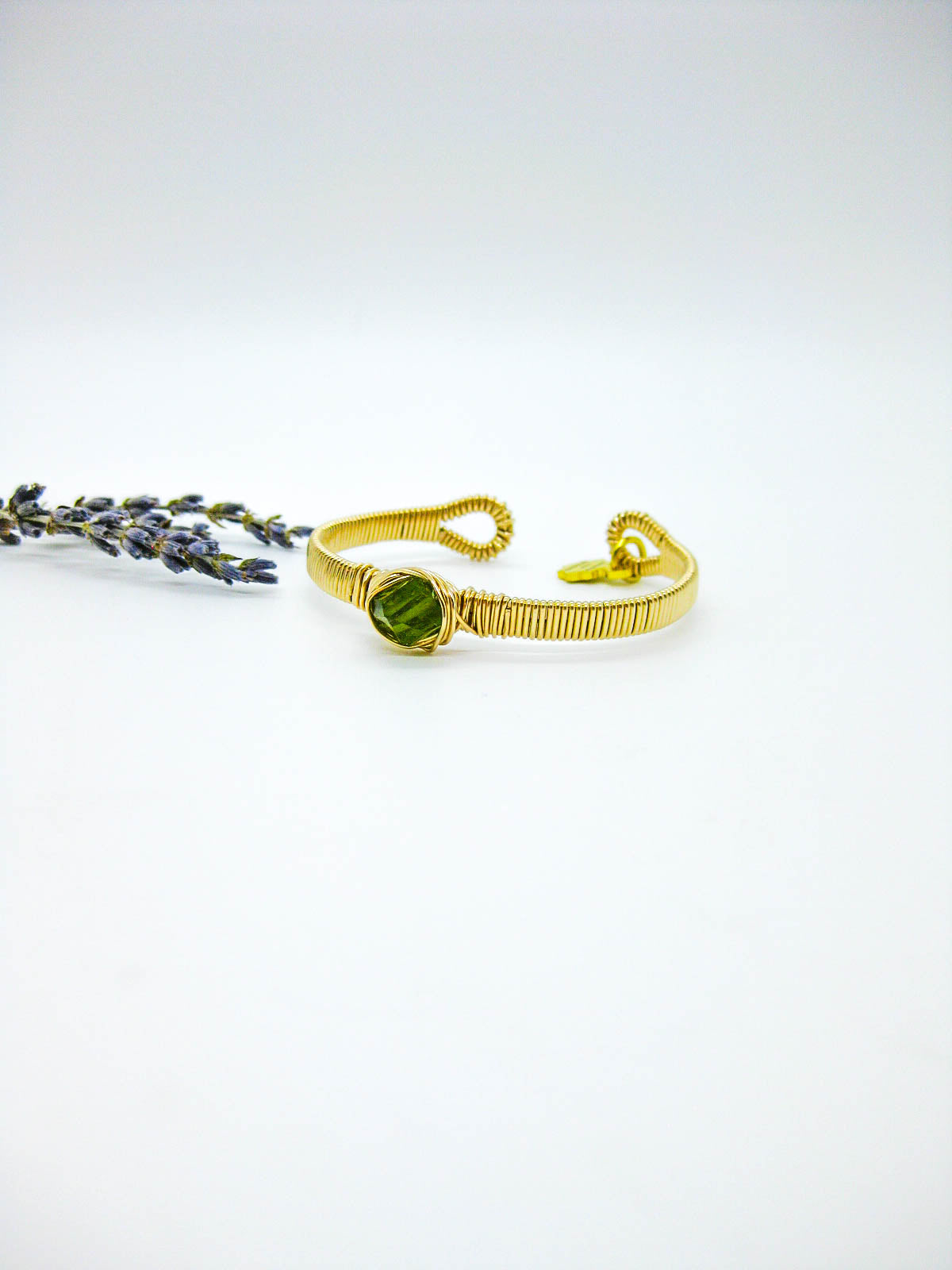 Calla: Peridot Wrapped Cuff - b367