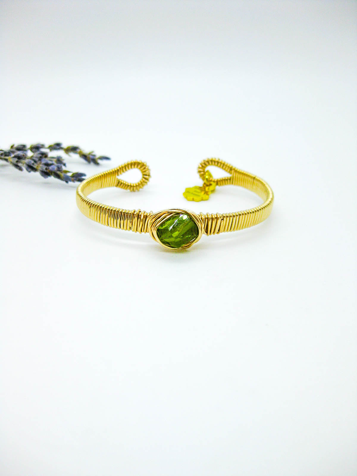 Calla: Peridot Wrapped Cuff - b367