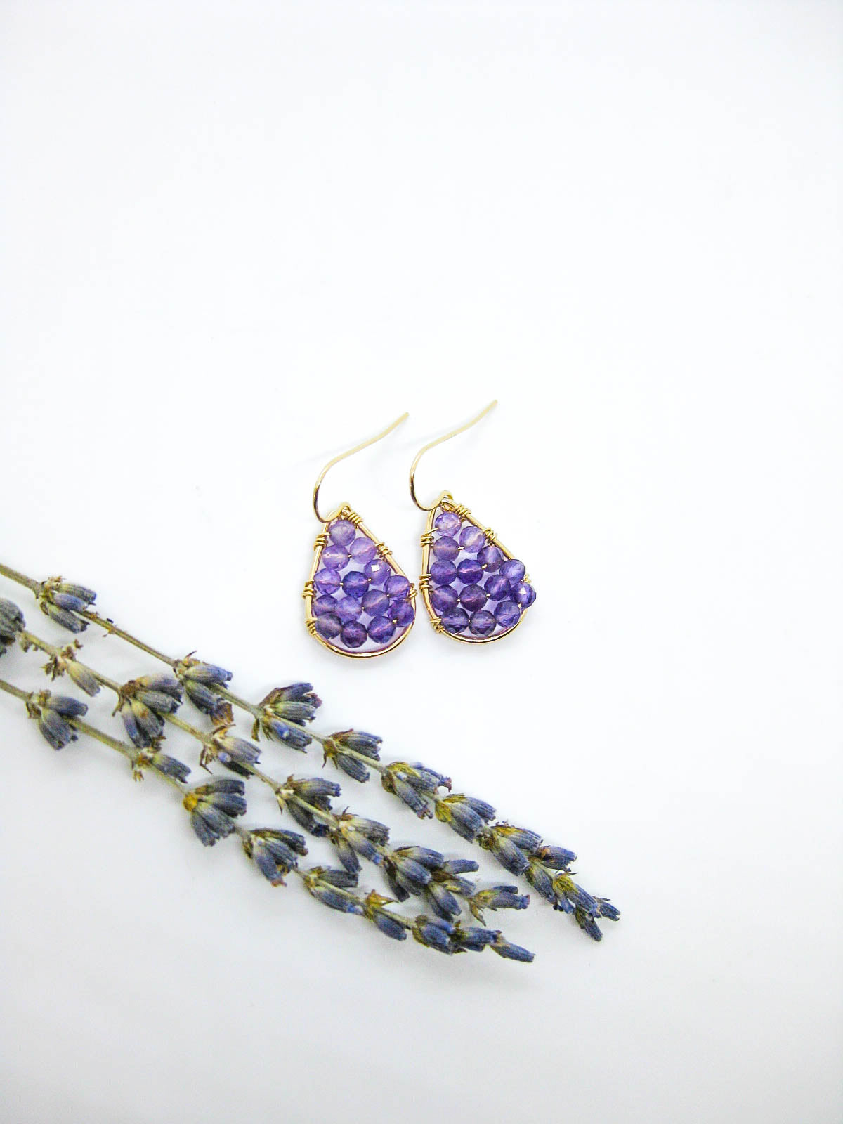 Cassia: Amethyst Earrings - e783