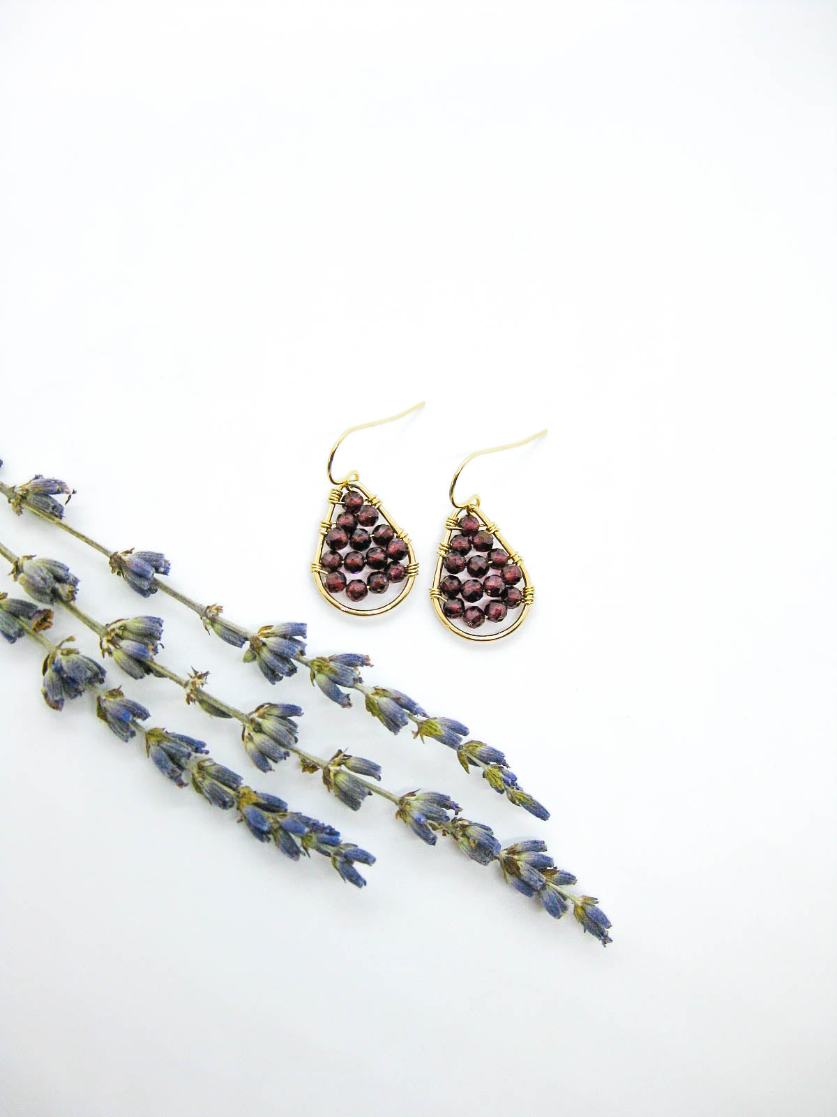 Cassia: Garnet Earrings - e785