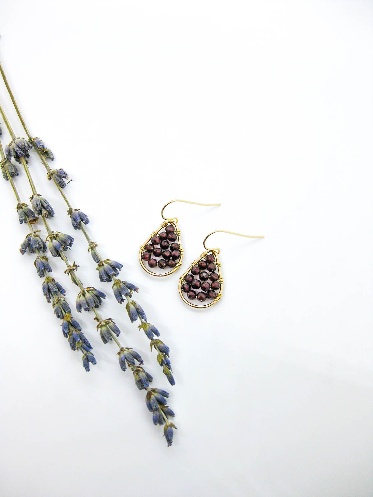 Cassia: Garnet Earrings - e785