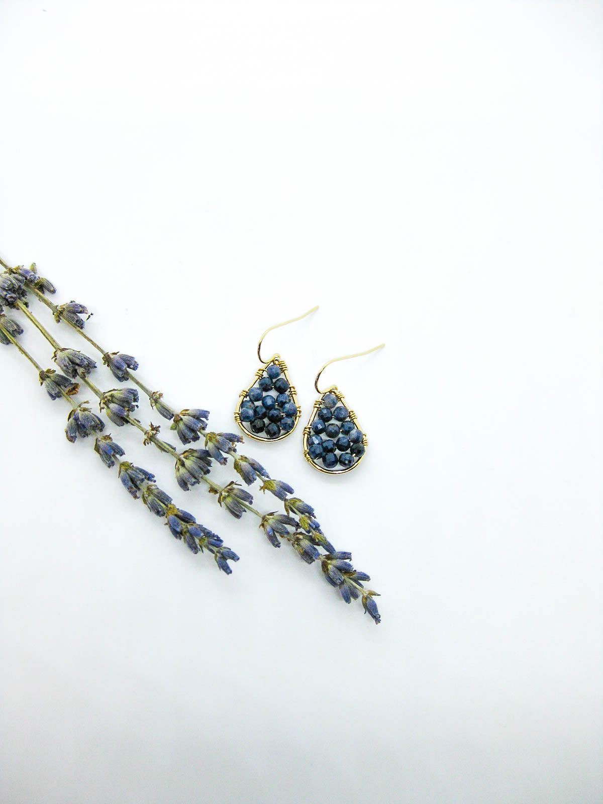 Cassia: Sapphire Earrings - e786