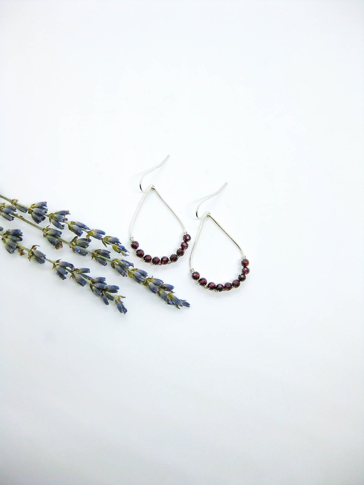 Bluebell: Garnet Earrings - e798