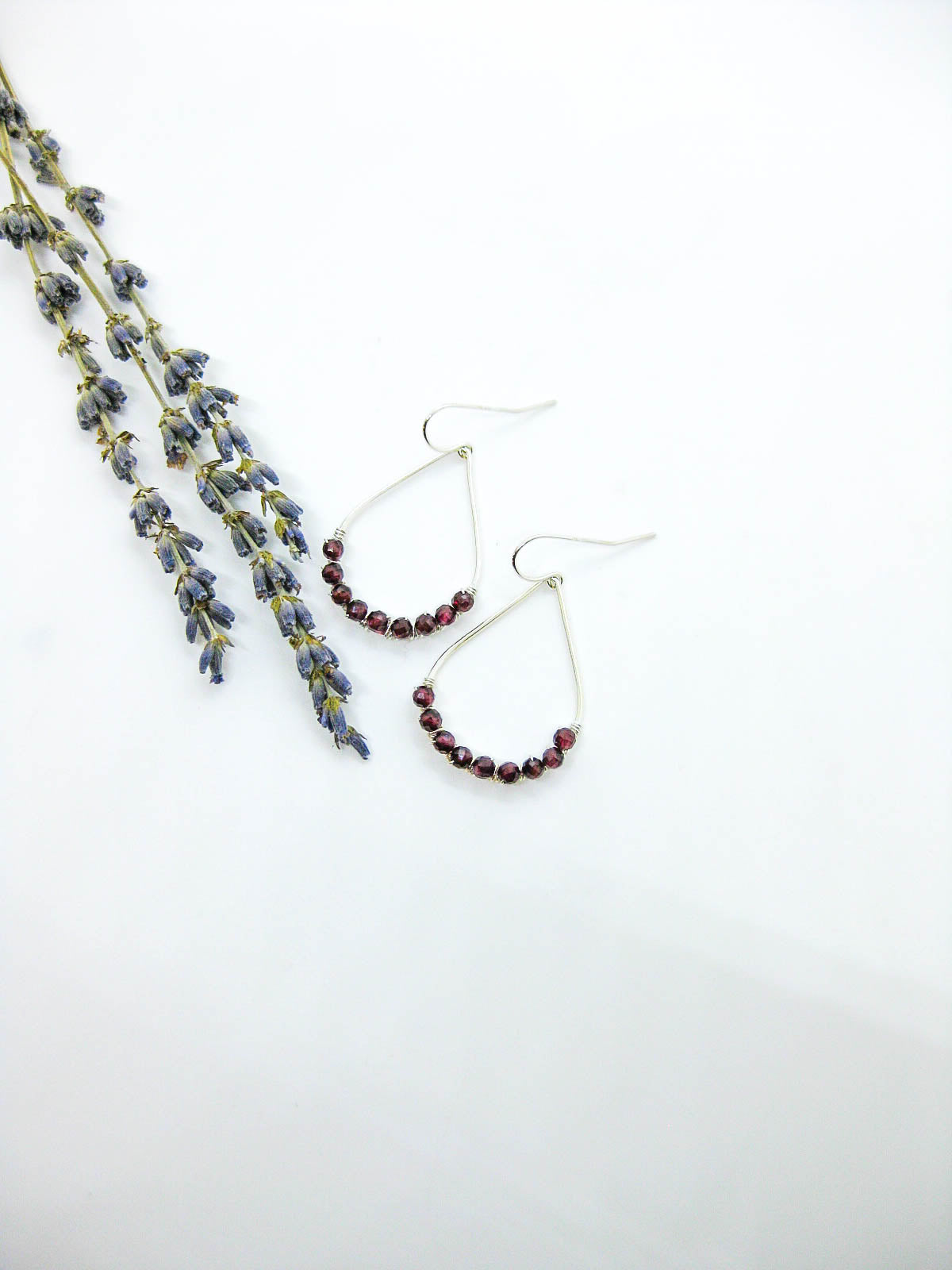 Bluebell: Garnet Earrings - e798