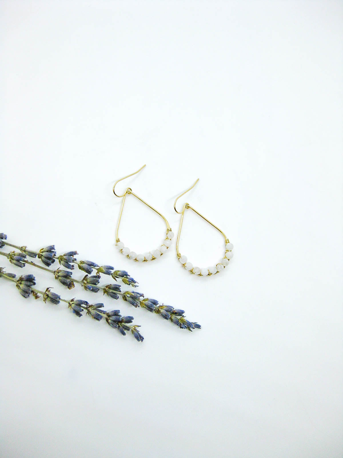 Bluebell: Moonstone Earrings - e799