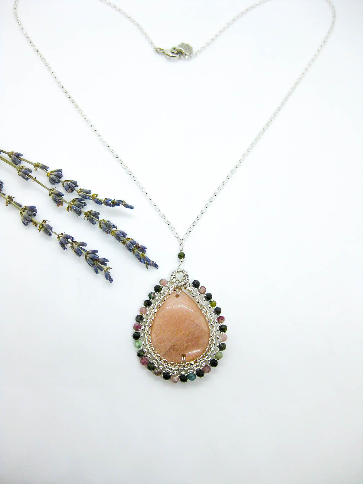 Alysssa: Peach Moonstone Necklace - n605oak