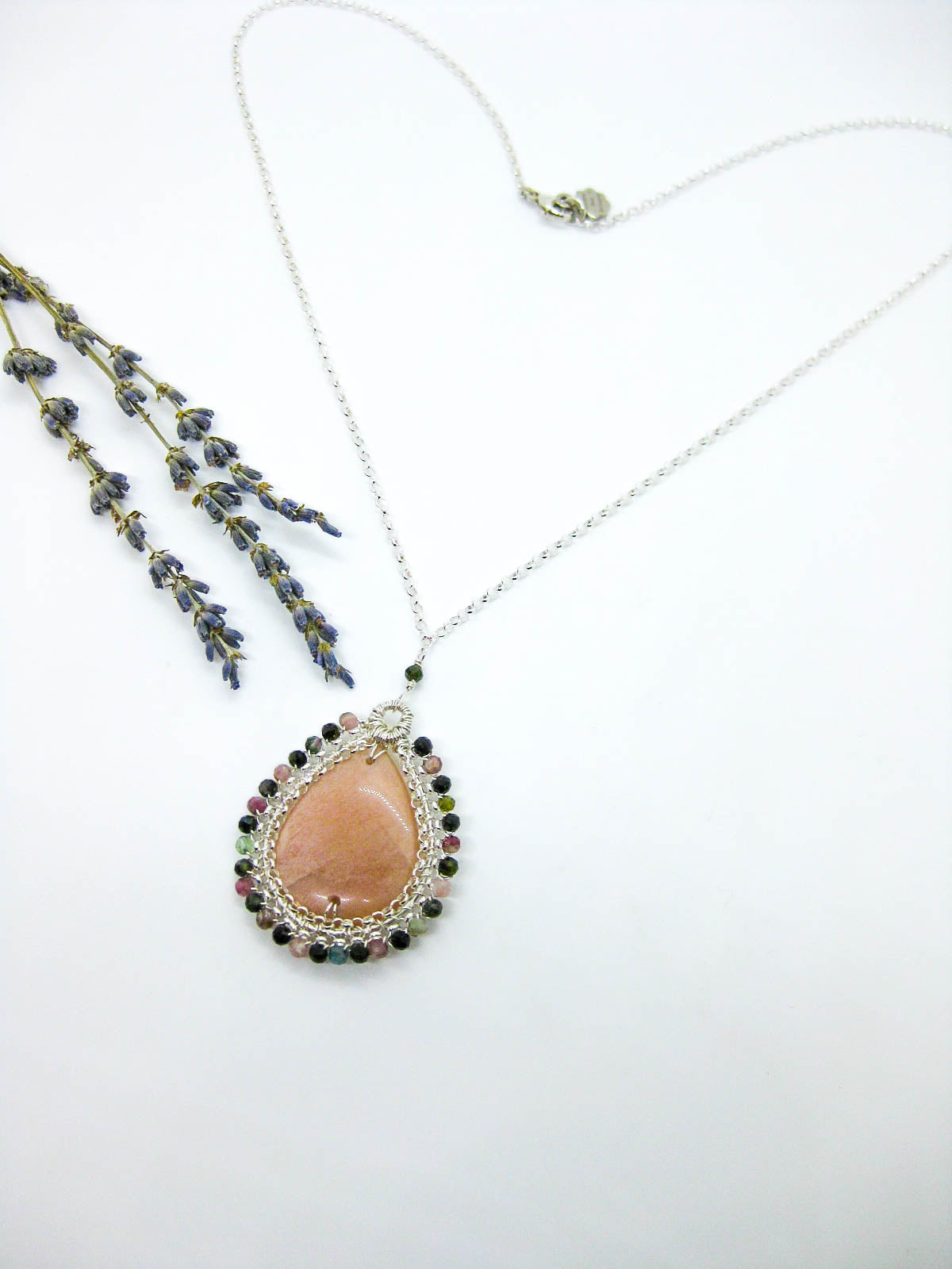 Alysssa: Peach Moonstone Necklace - n605oak