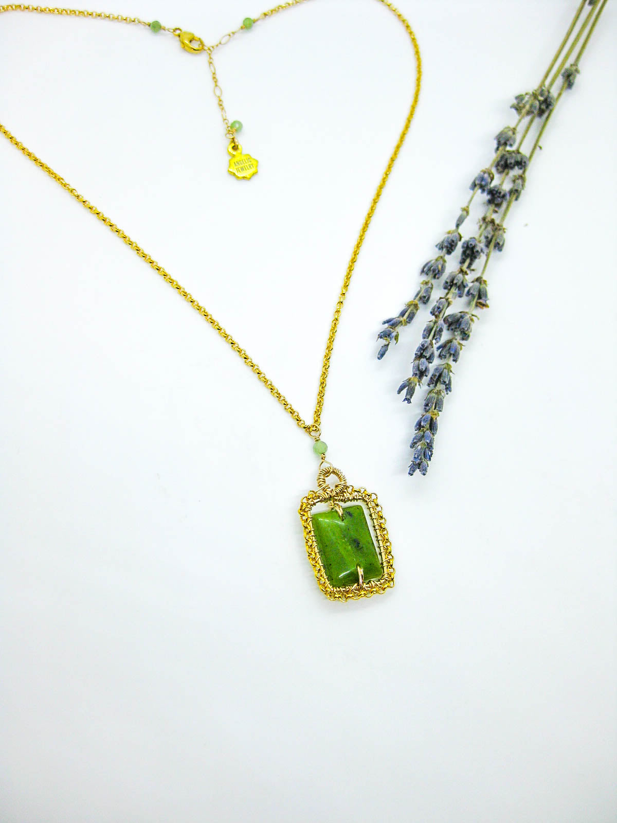 Peony: Jade Necklace - n608oak