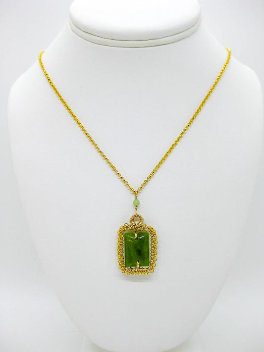 Peony: Jade Necklace - n608oak