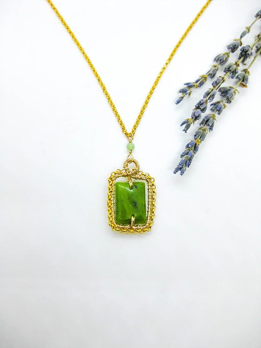 Peony: Jade Necklace - n608oak