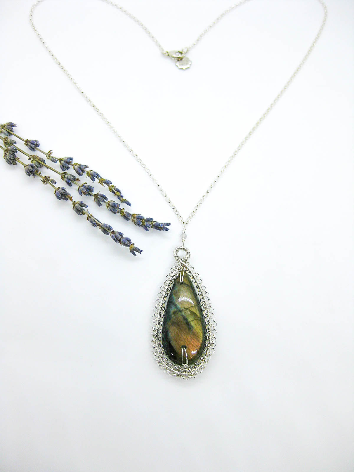 Zinnia: Labradorite Necklace - n656oak