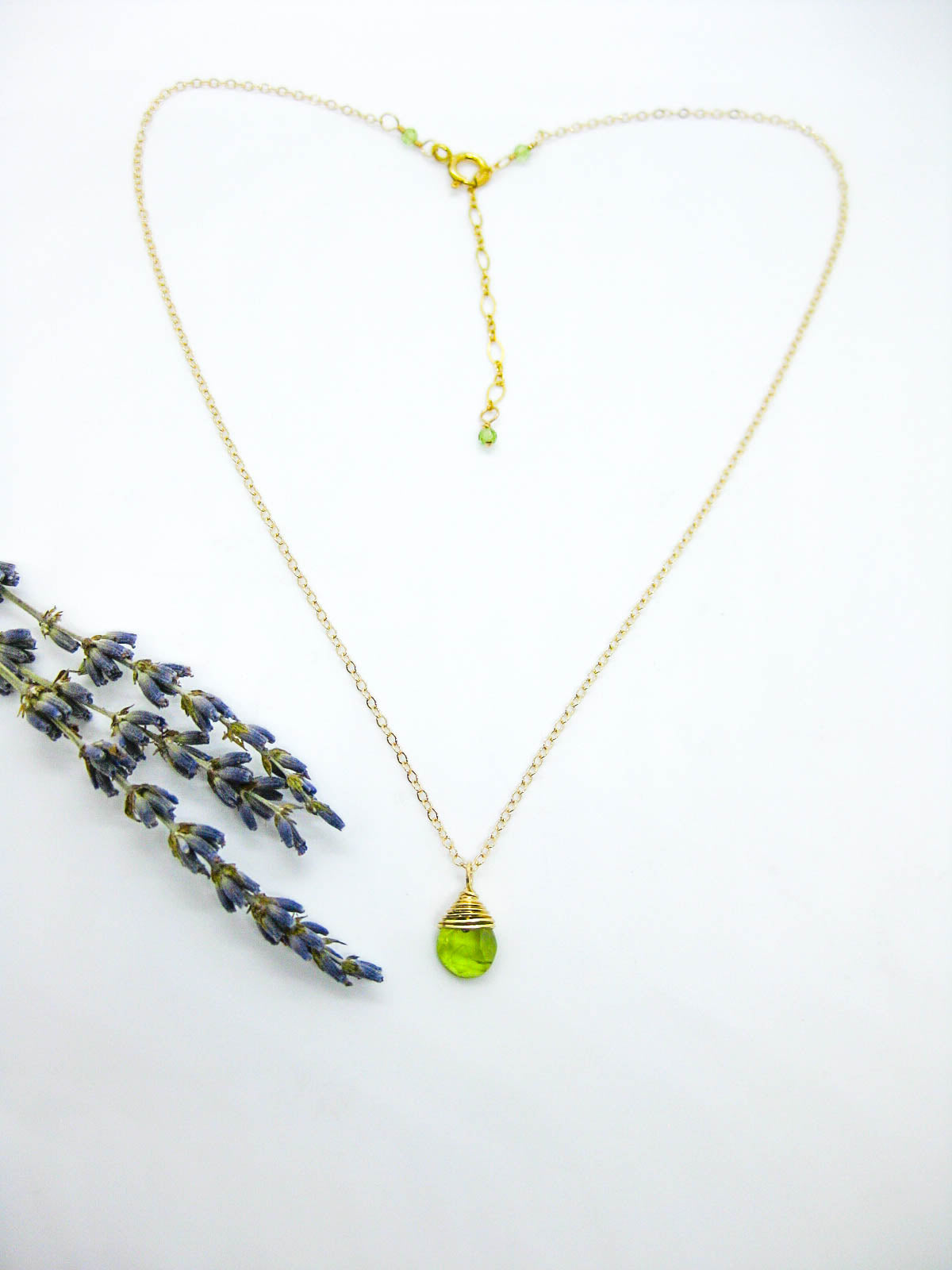 Holly: Peridot Necklace - n663