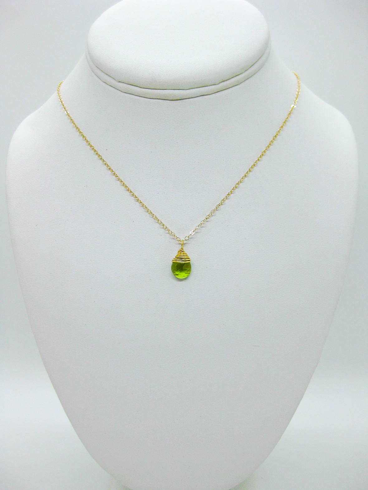 Holly: Peridot Necklace - n663