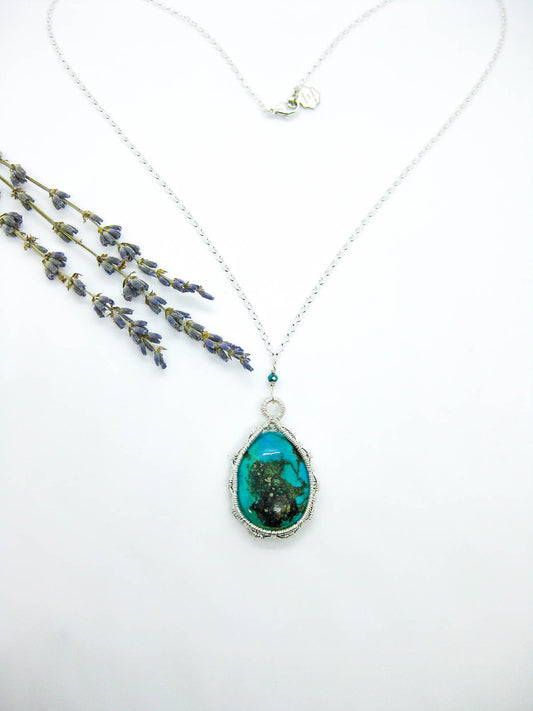 Rose: Turquoise Necklace - n671oak