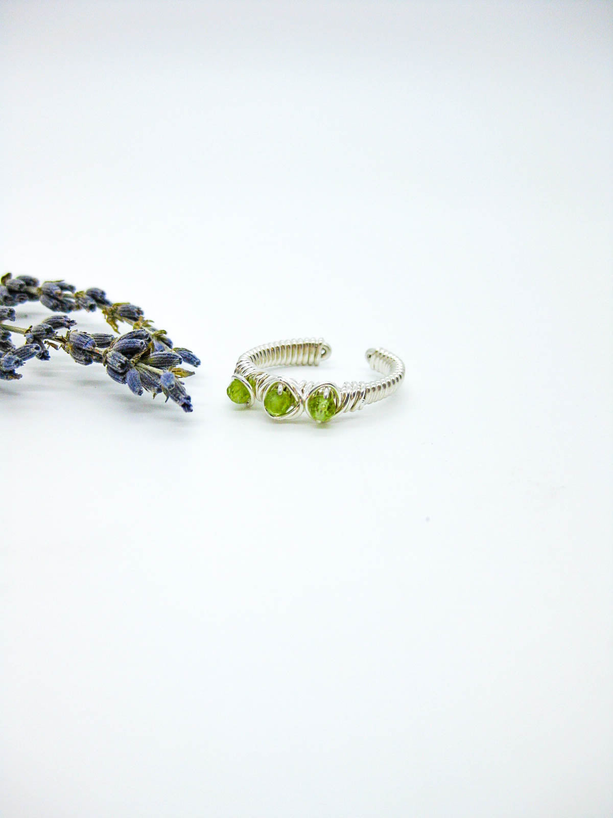 Hyacinth: Peridot Ring - r68