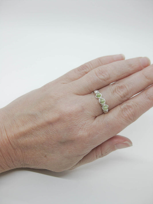 Hyacinth: Peridot Ring - r68